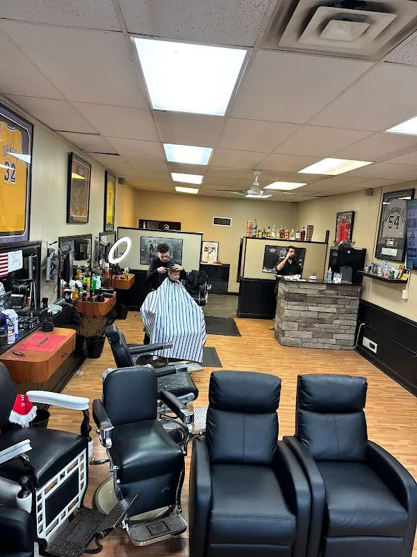 Louie's Barber Shop — Barber shop in Southington